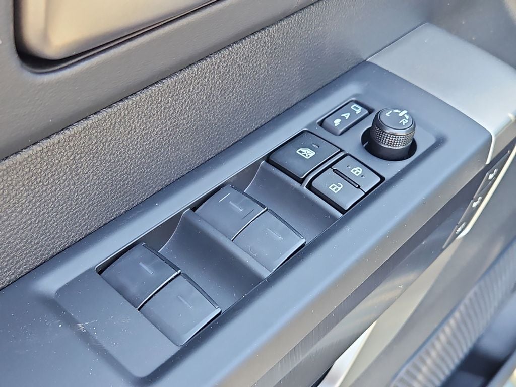 2026 Toyota Tundra Platinum - Photo 21