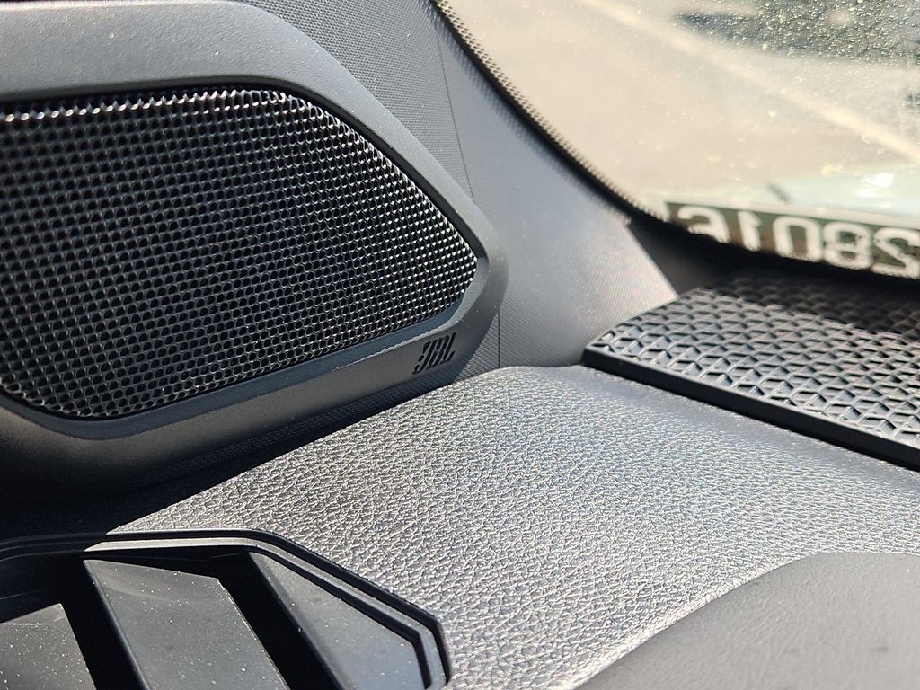 2026 Toyota Tundra Platinum - Photo 14