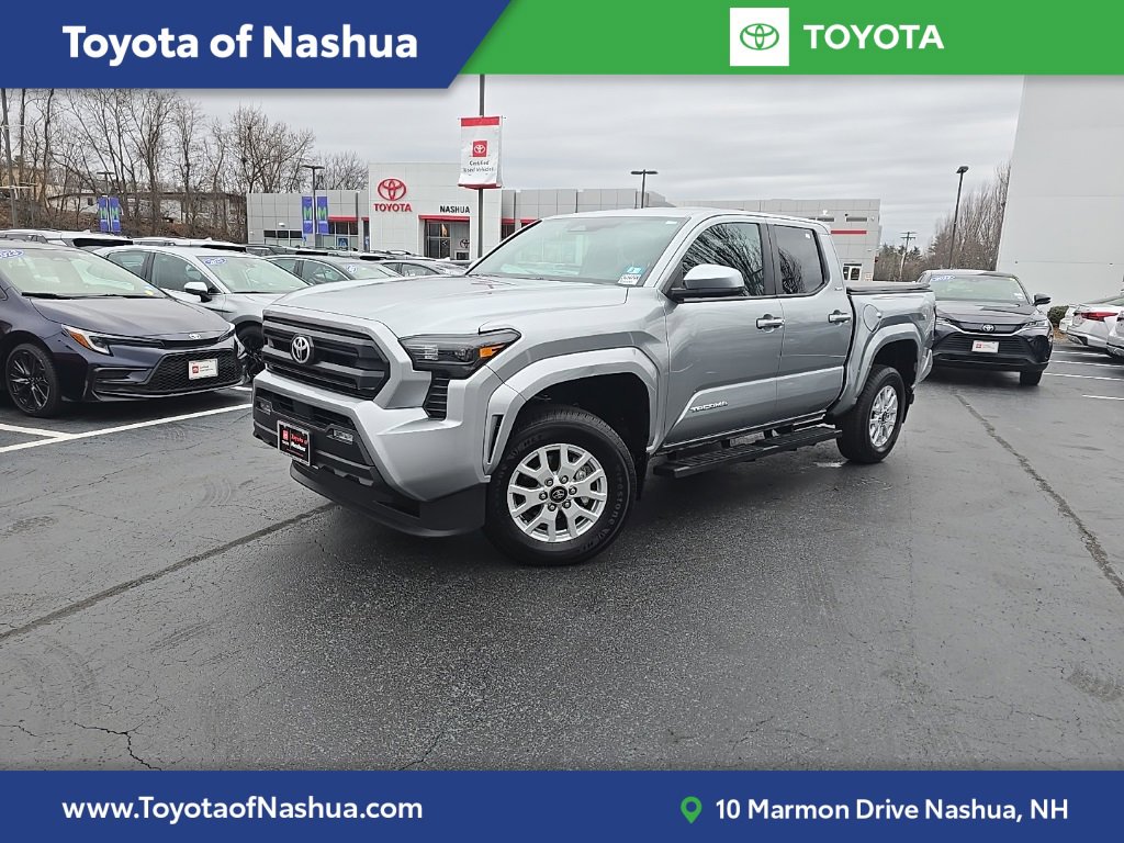 2024 Toyota Tacoma SR5's photo