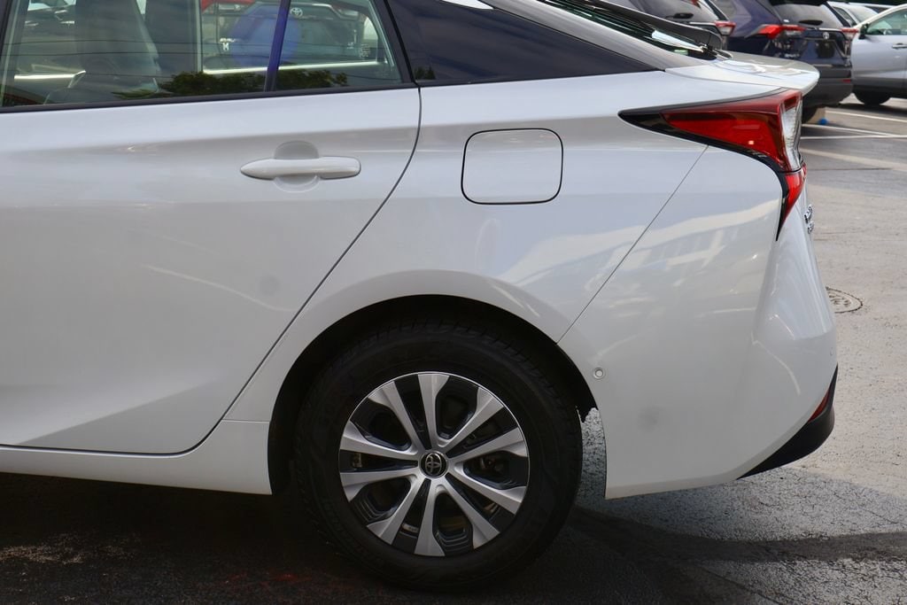 Used 2021 Toyota Prius XLE AWD-e Hatchback
