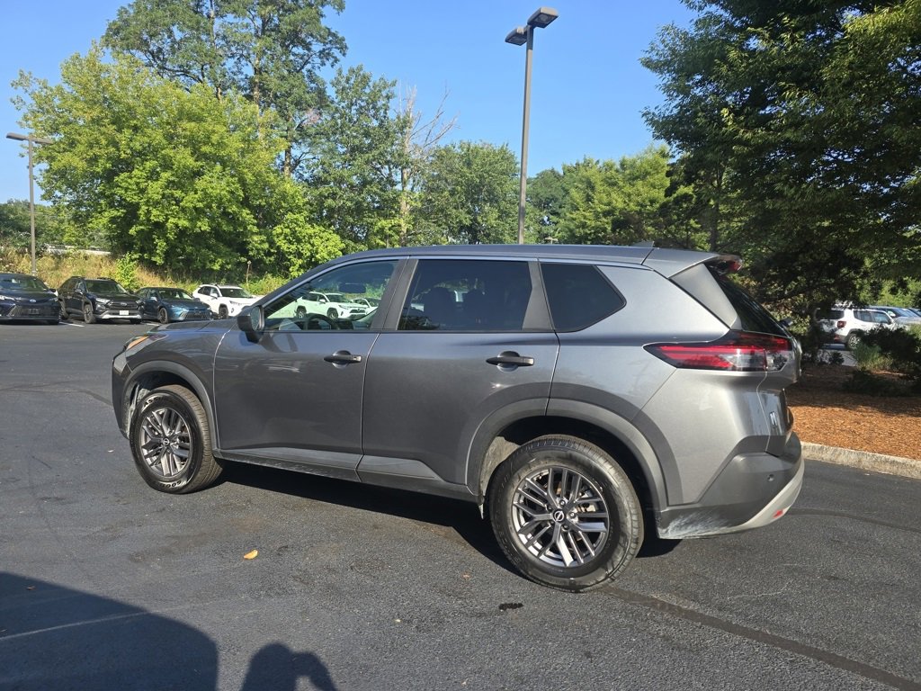2023 Nissan Rogue S photo 2