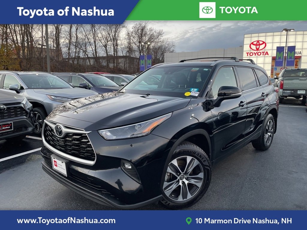 2022 Toyota Highlander XLE's photo