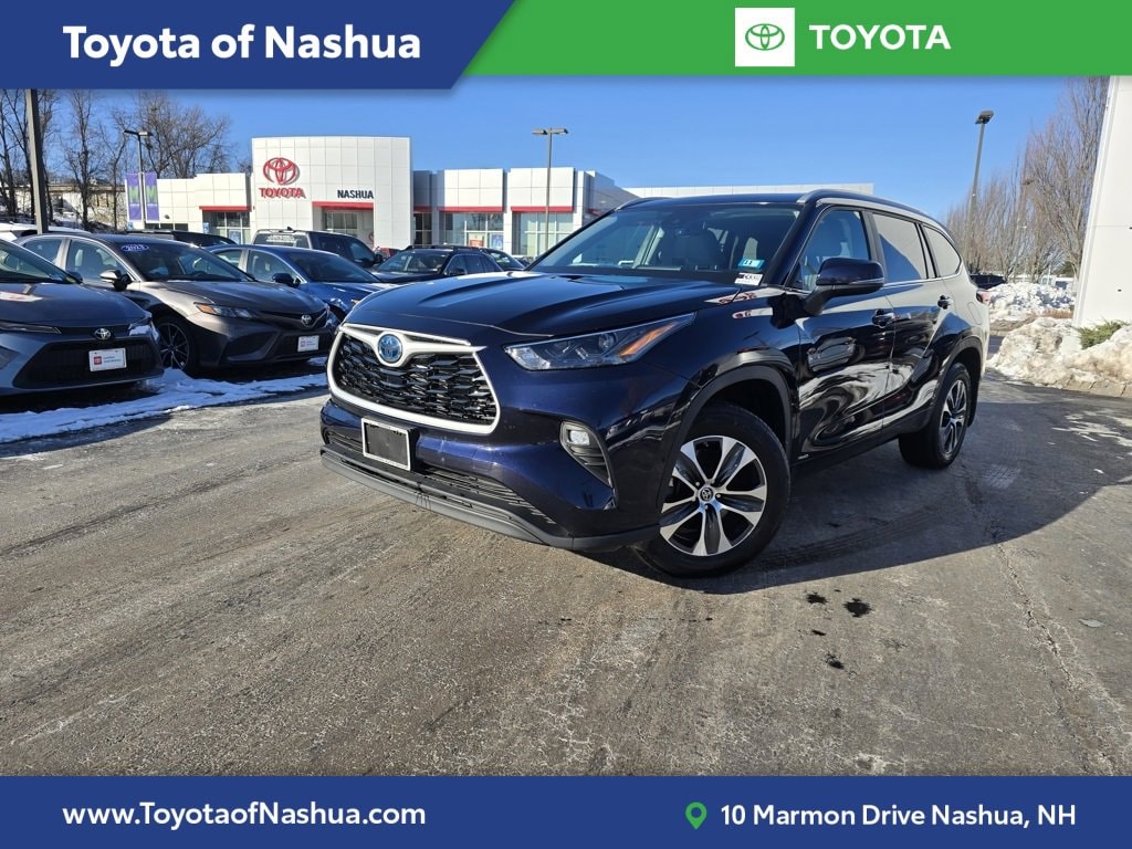2024 Toyota Highlander XLE's photo