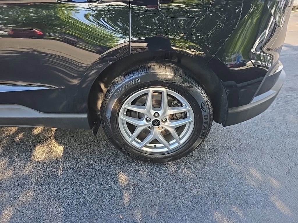 Used 2023 Ford Edge SEL Sport Utility