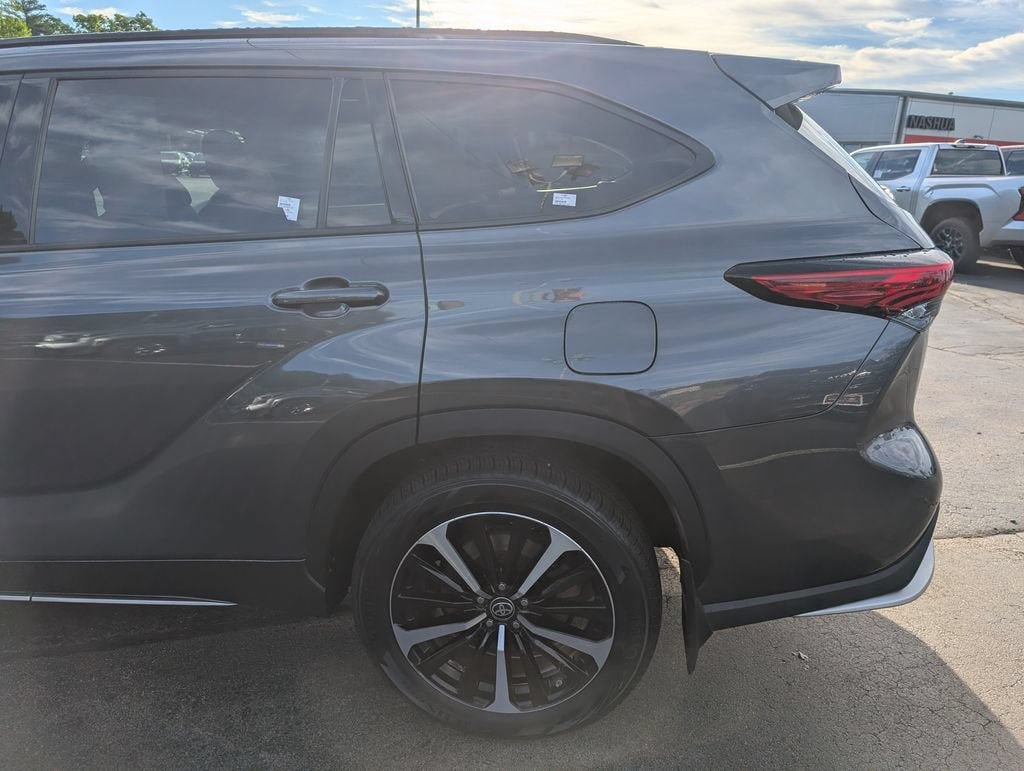 Used 2022 Toyota Highlander XSE Sport Utility