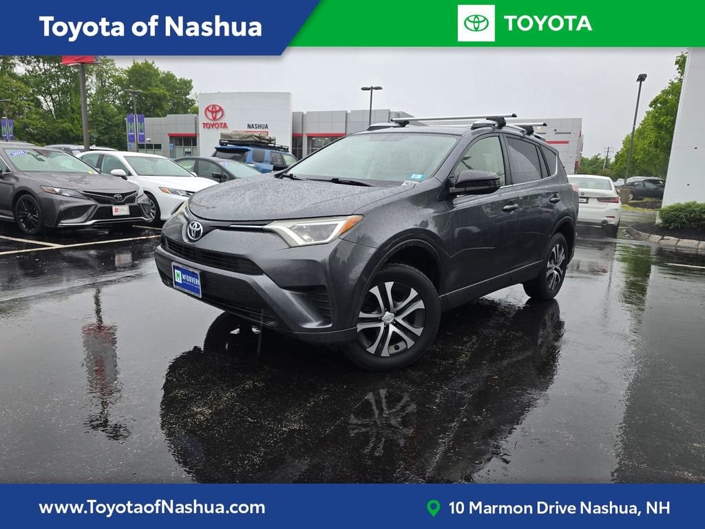 2016 Toyota RAV4 LE AWD's photo