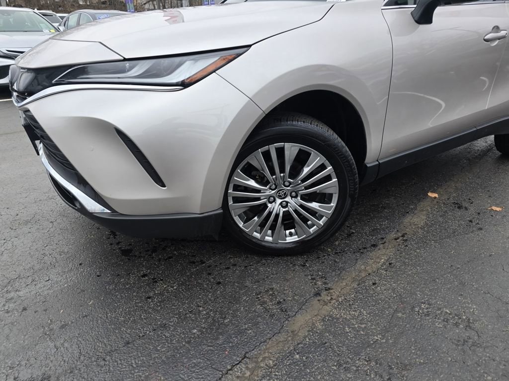 Certified 2023 Toyota Venza XLE Sport Utility