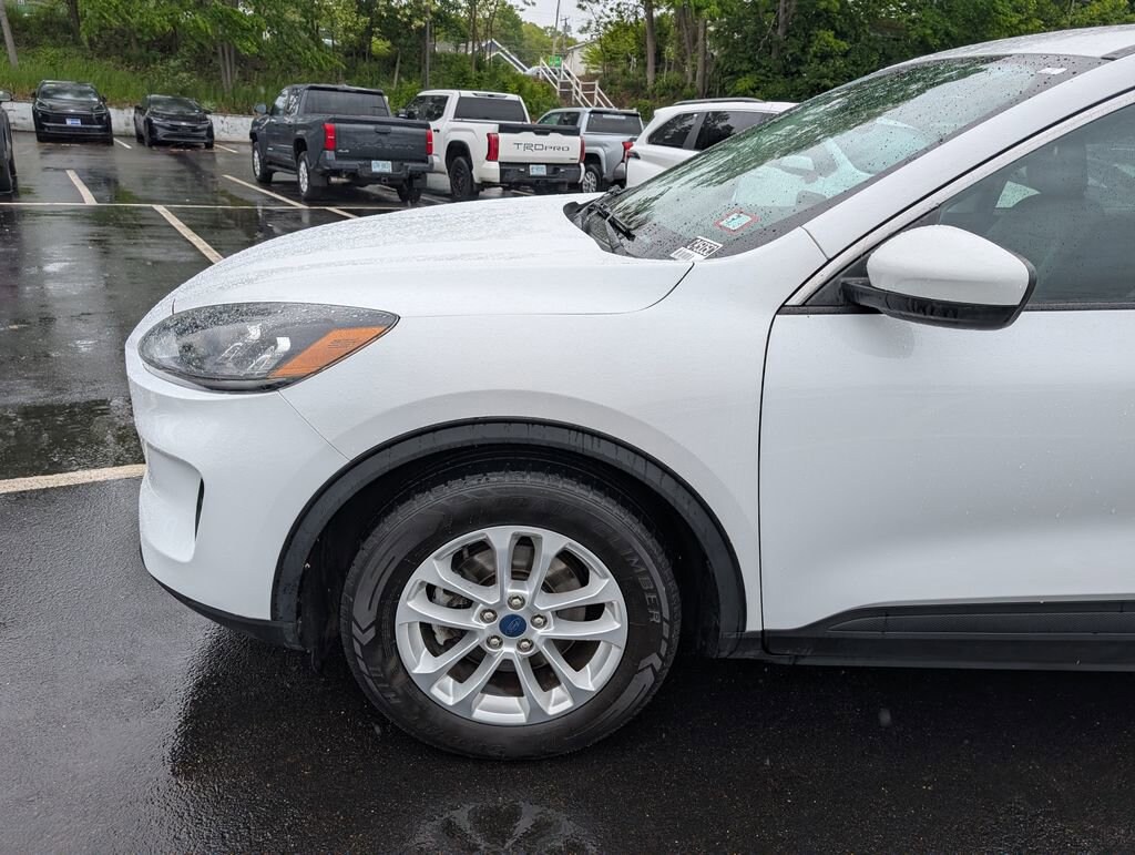 Used 2021 Ford Escape SE Sport Utility