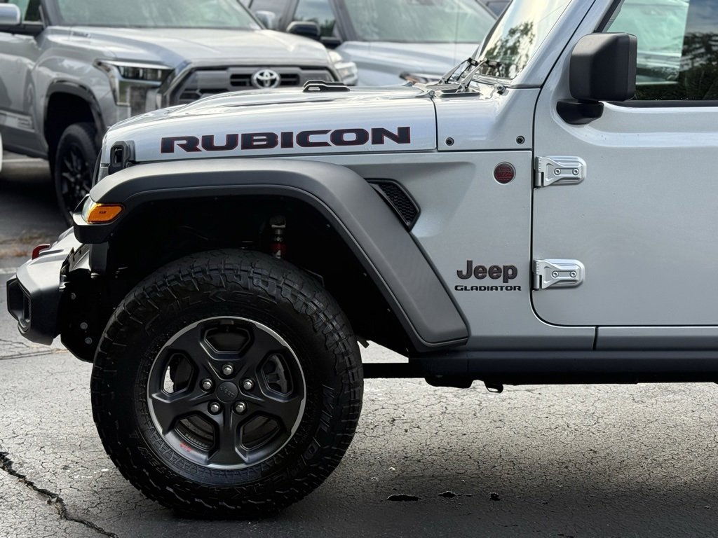 2022 Jeep Gladiator Rubicon photo 2