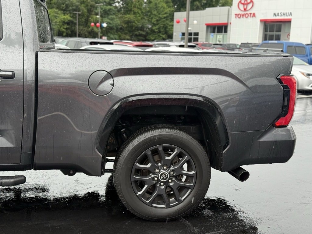 2023 Toyota Tundra Platinum photo 2