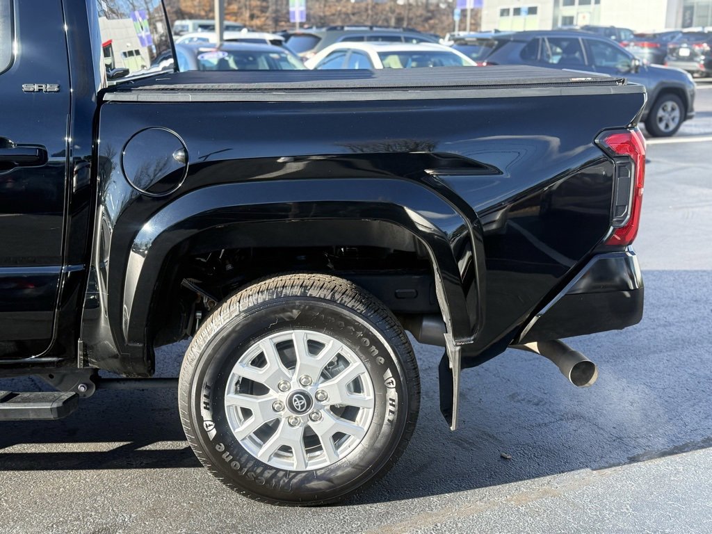 2024 Toyota Tacoma SR5 photo 4