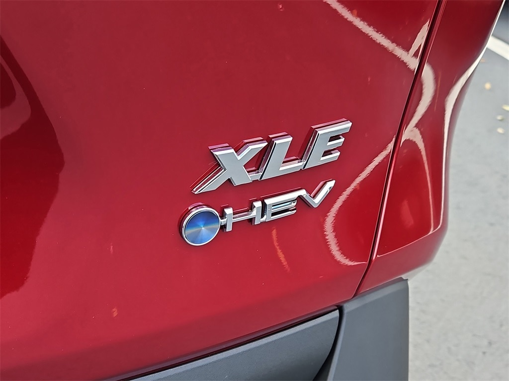 New 2025 Toyota RAV4 Hybrid XLE SUV