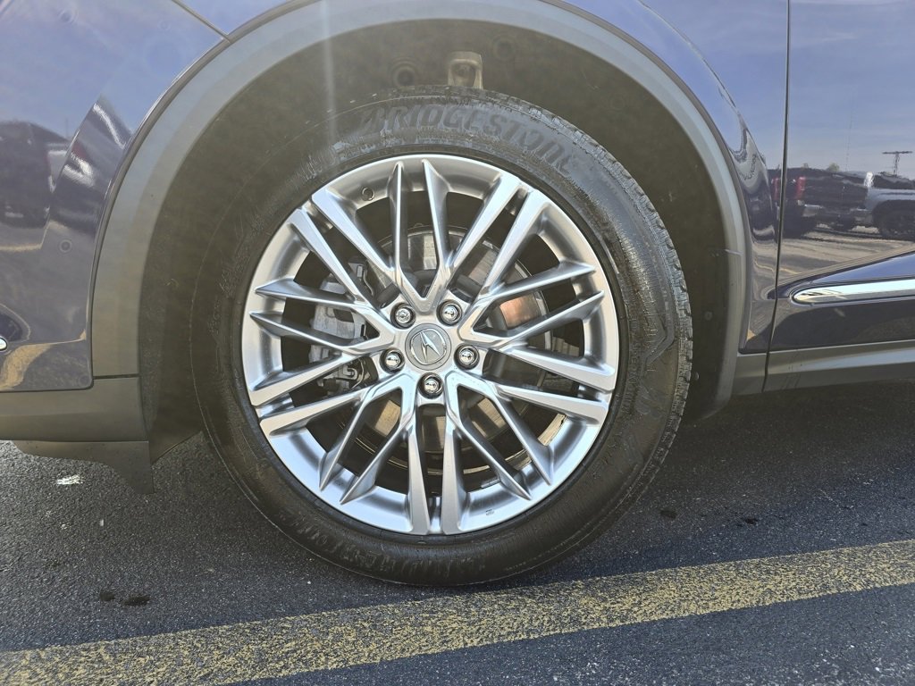 2023 Acura MDX SH-AWD Advance photo 2