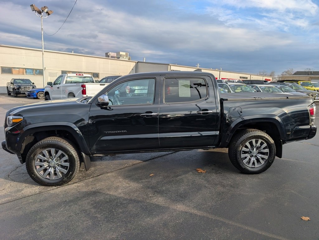 2020 Toyota Tacoma Limited photo 3