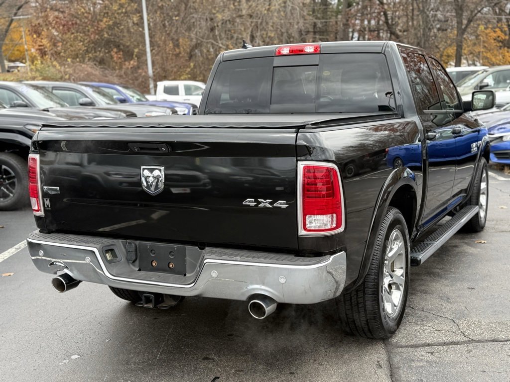 2015 Ram 1500 Laramie photo 4
