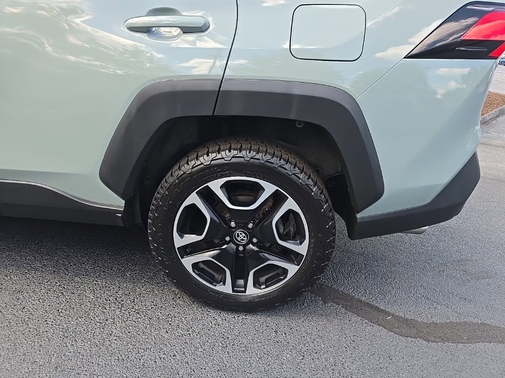 2021 Toyota RAV4 Adventure photo 4