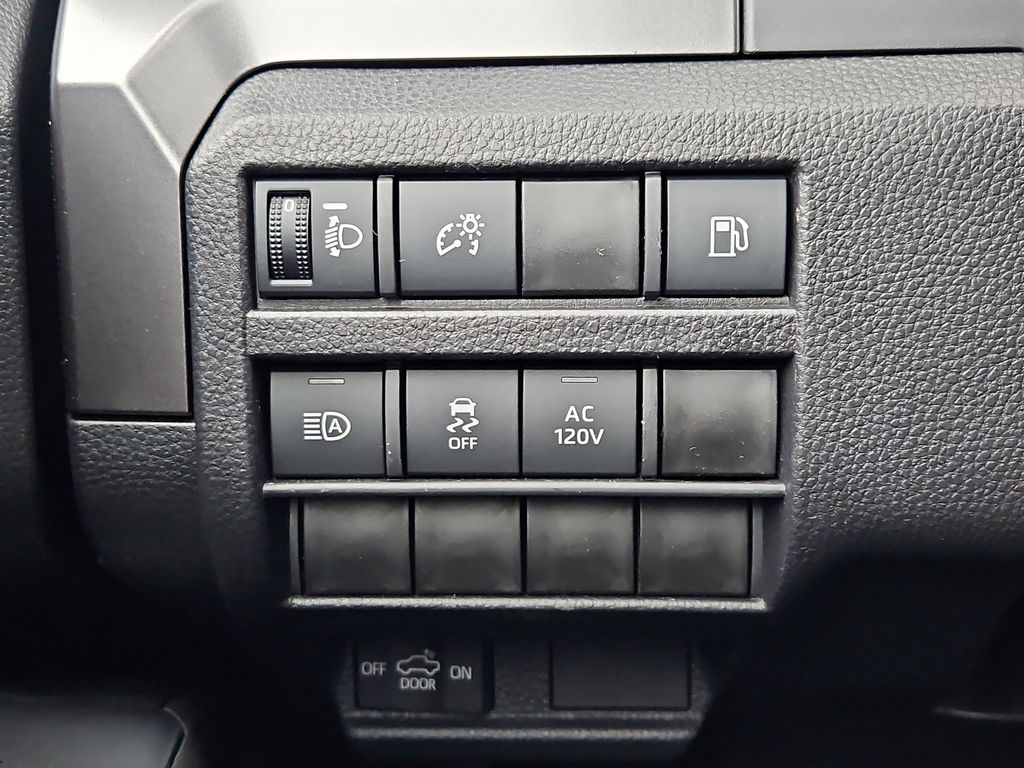 2025 Toyota Tacoma TRD Off Road - Photo 12