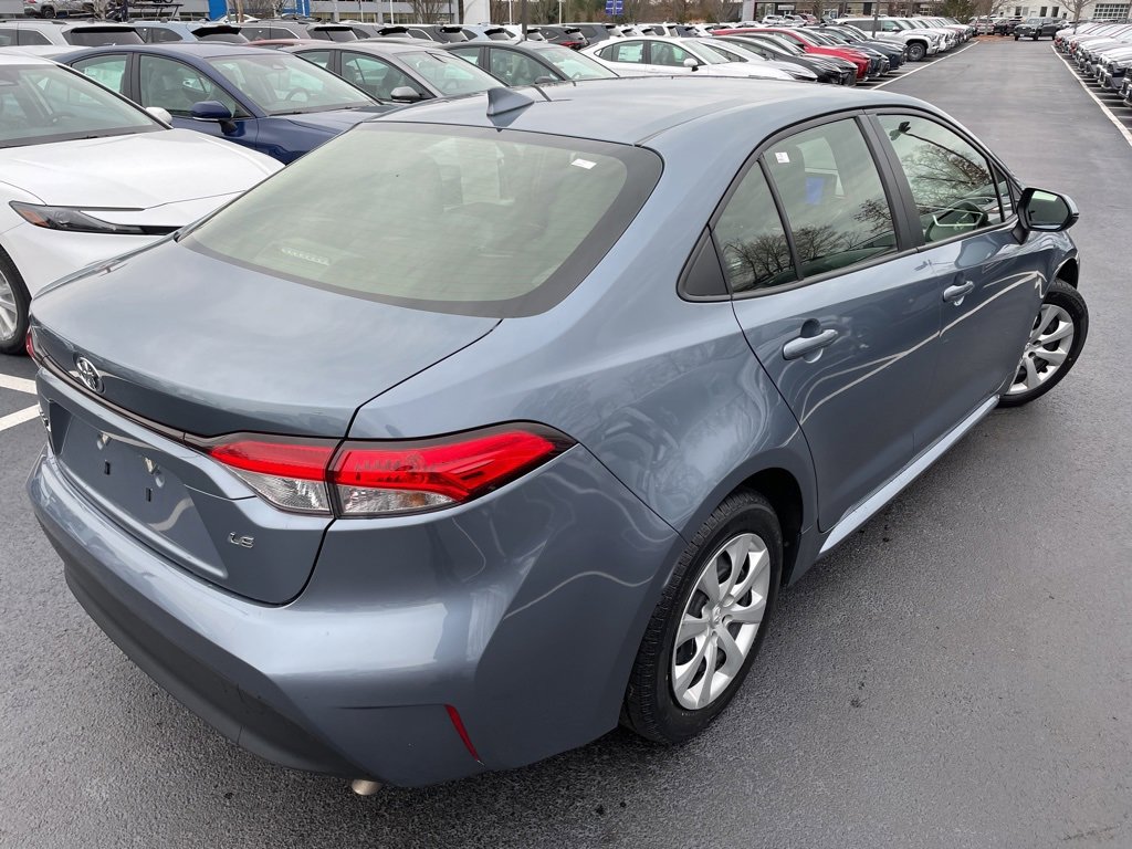 2023 Toyota Corolla LE photo 4