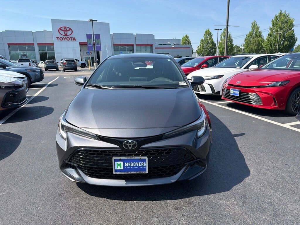 Used 2023 Toyota Corolla Hatchback SE Hatchback