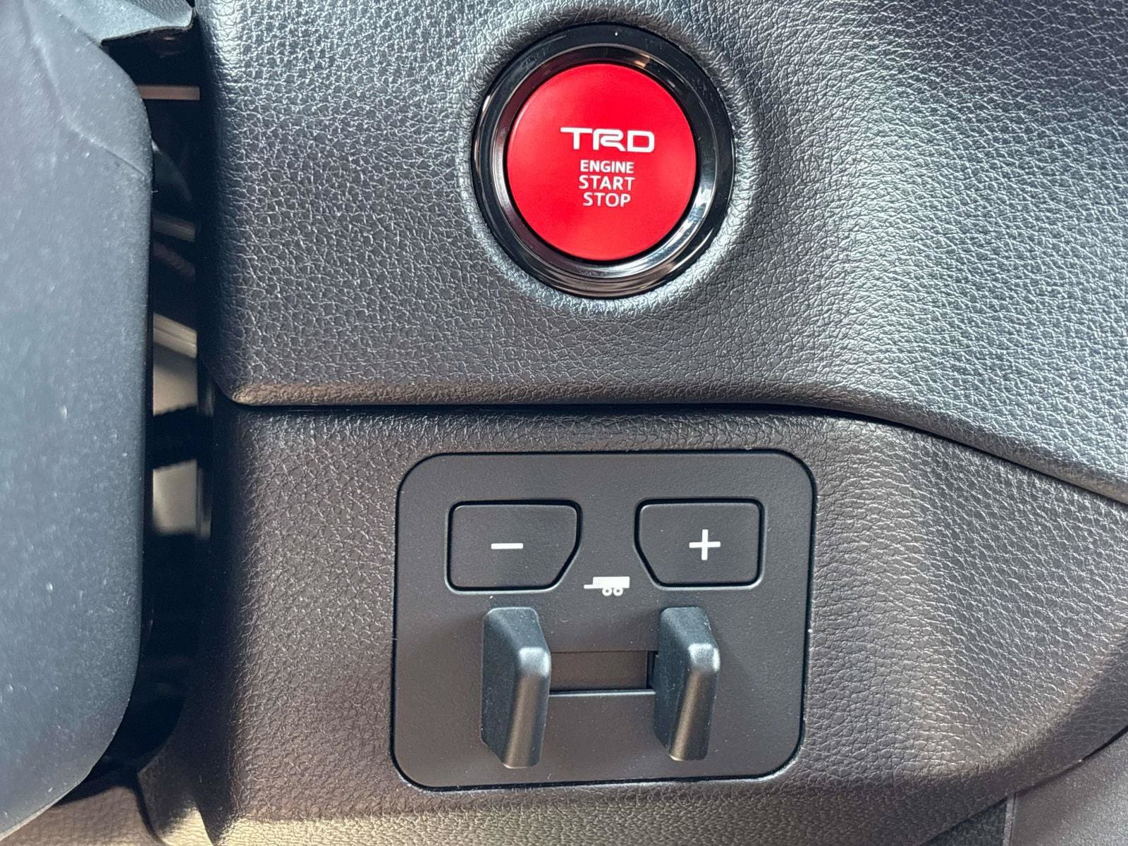 2026 Toyota Tundra SR5 - Photo 11