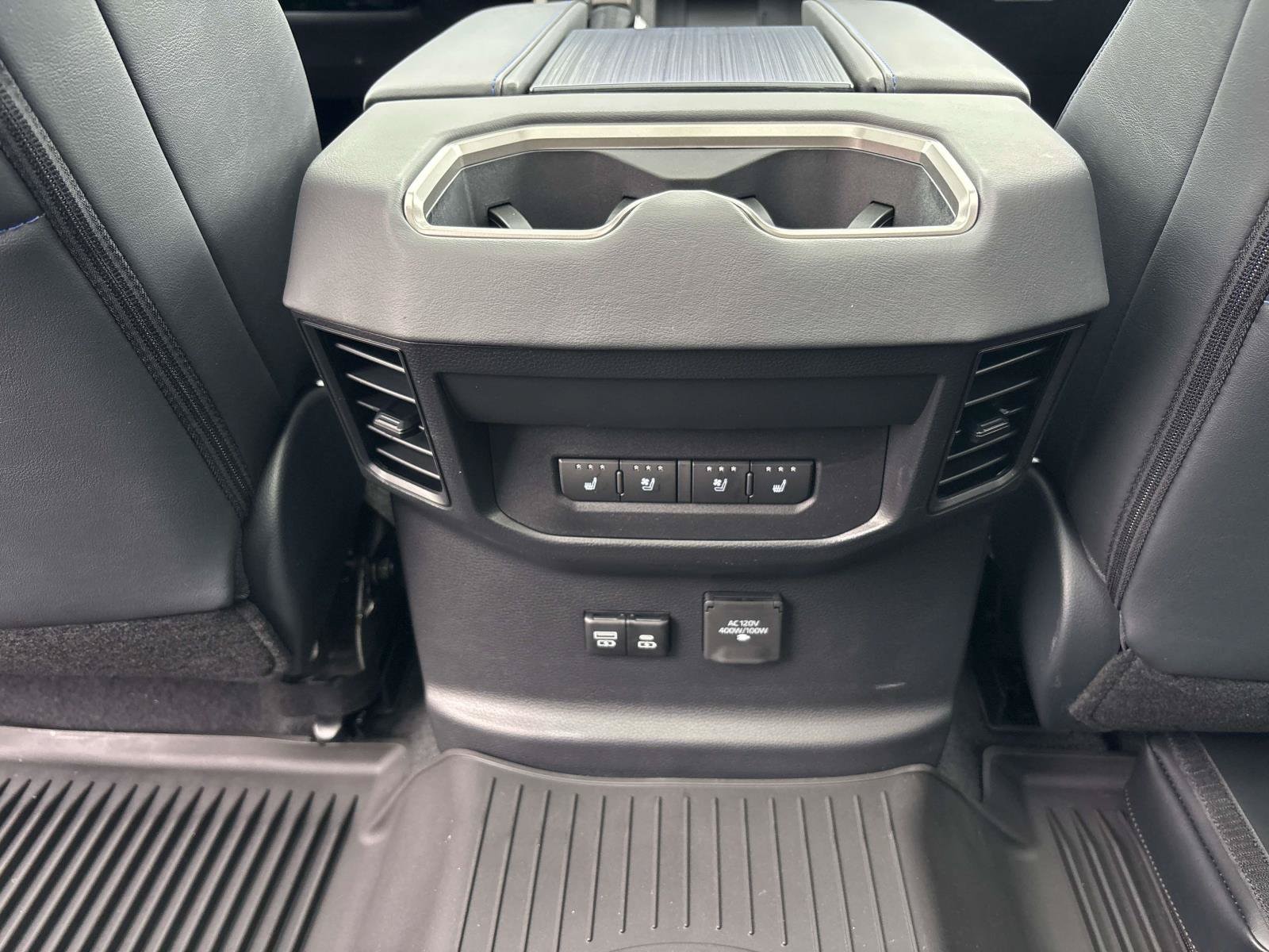 2026 Toyota Tundra Platinum - Photo 6
