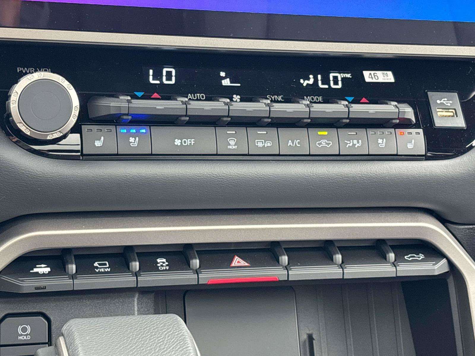 2026 Toyota Tundra Platinum - Photo 11