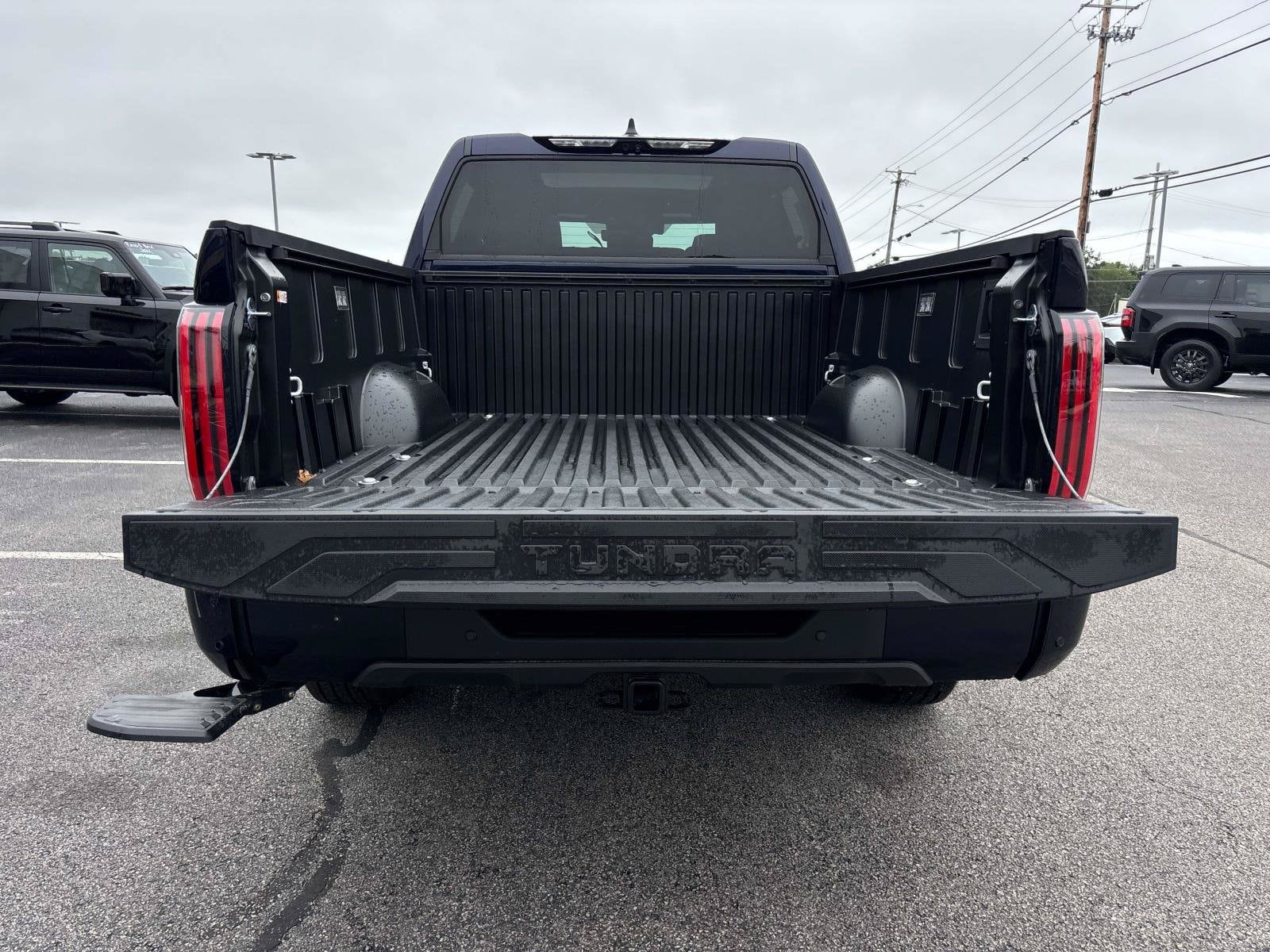 2026 Toyota Tundra Platinum - Photo 4