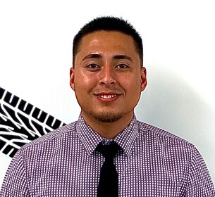 Staff member Cesar Lora from ID_8cb68eead804