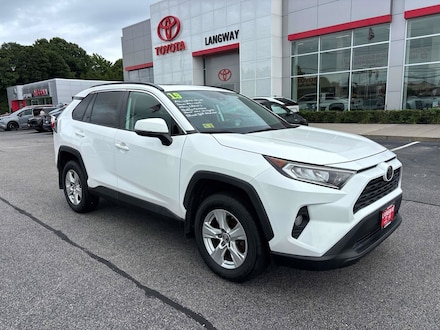 2019 Toyota RAV4 XLE SUV