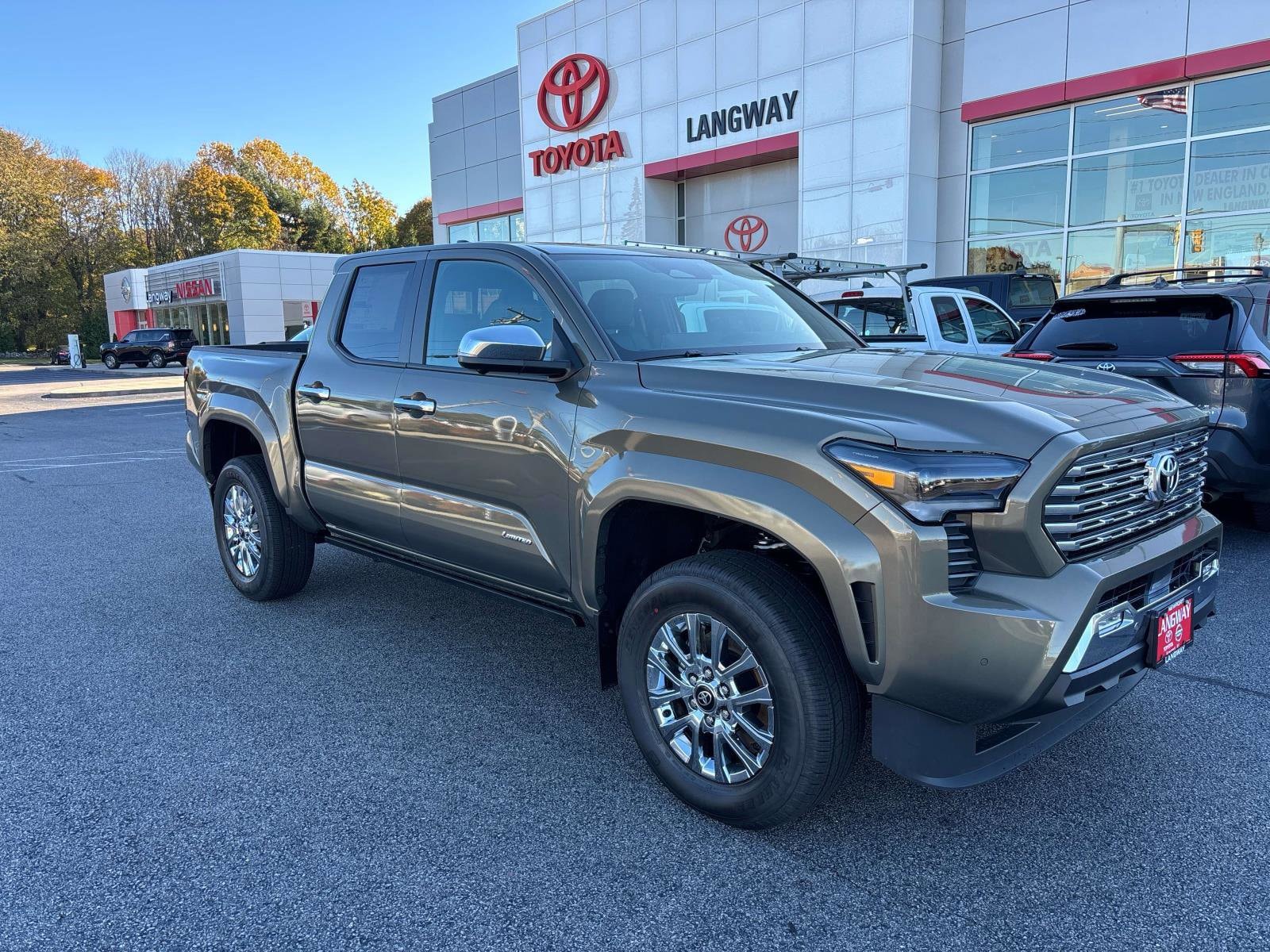 2025 Toyota Tacoma Limited's photo