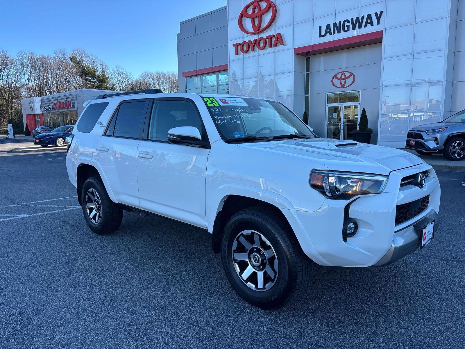 2023 Toyota 4Runner TRD Off-Road Premium's photo