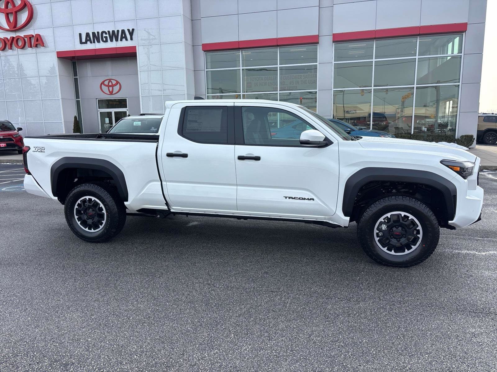2026 Toyota Tacoma TRD Off Road - Photo 2