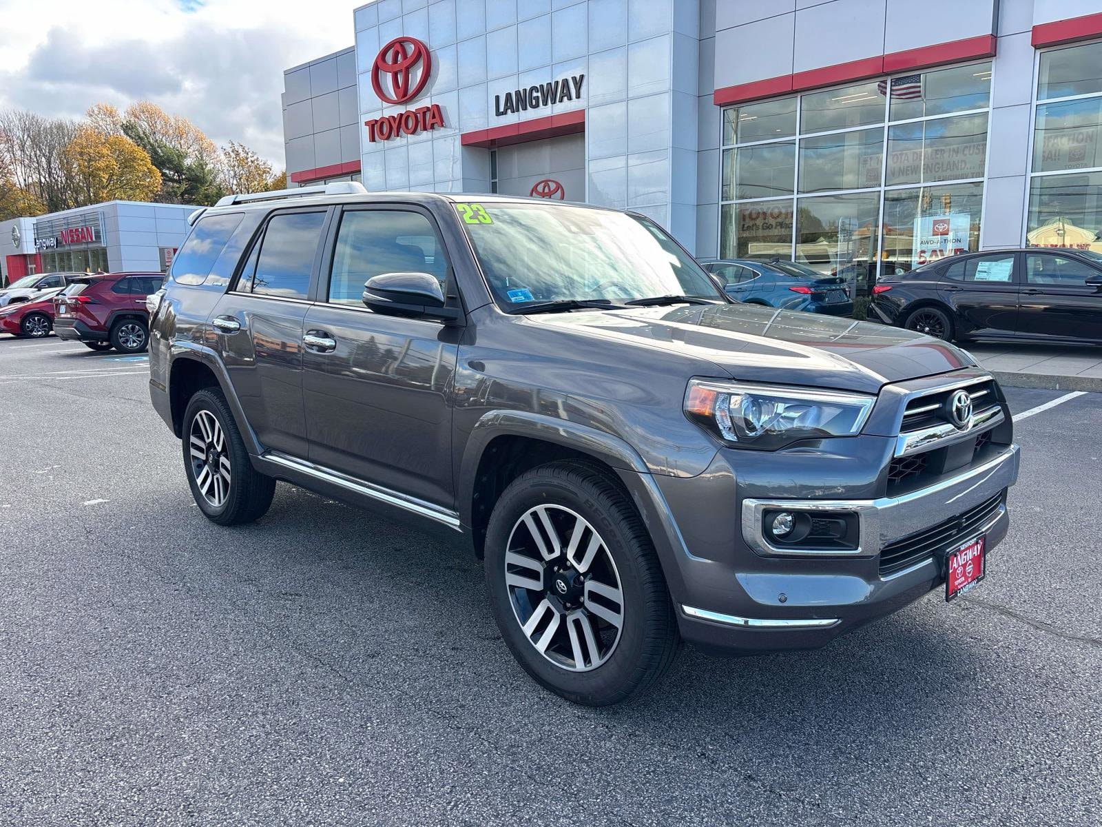2023 Toyota 4Runner Limited's photo
