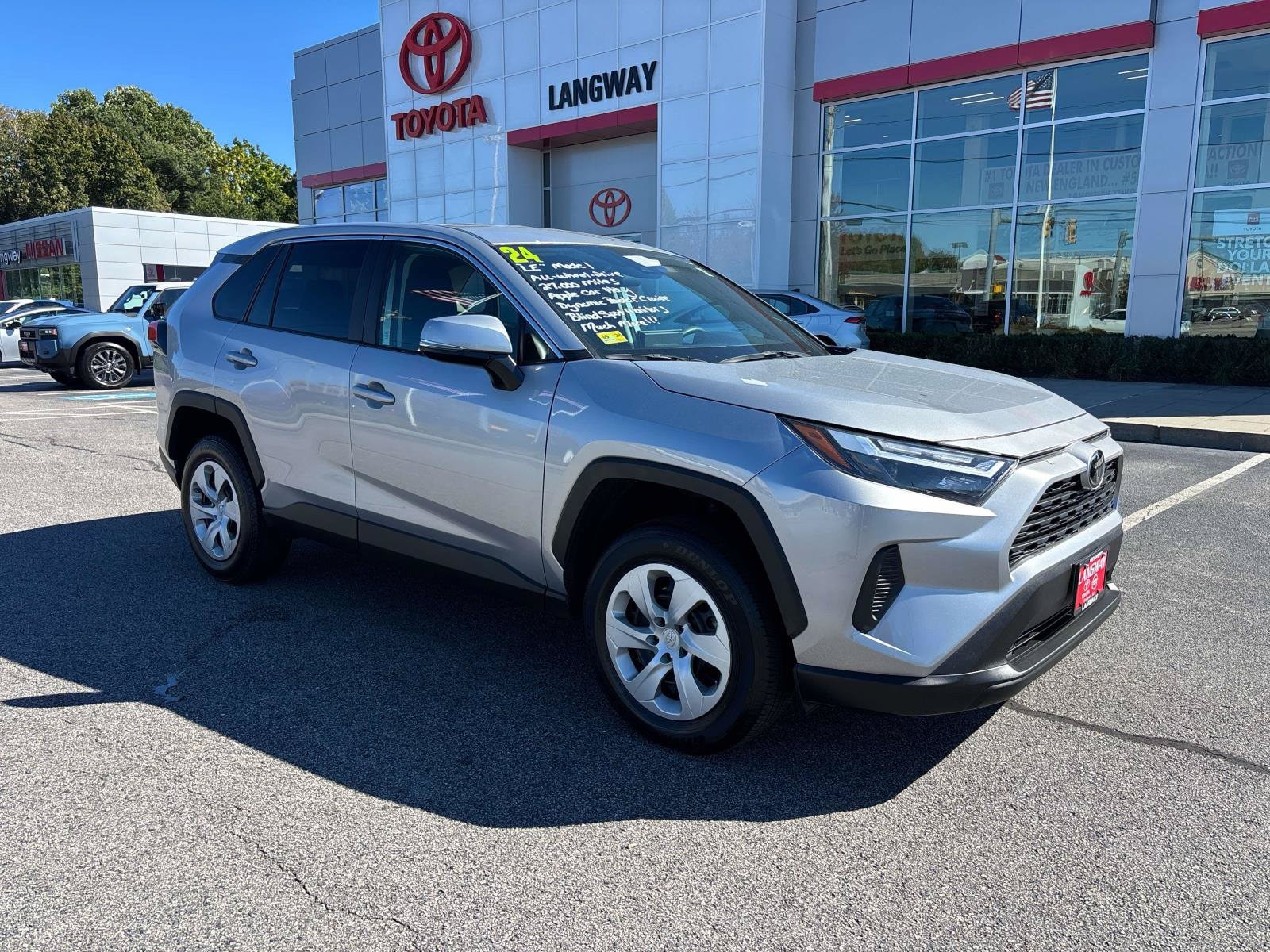 2024 Toyota RAV4 LE