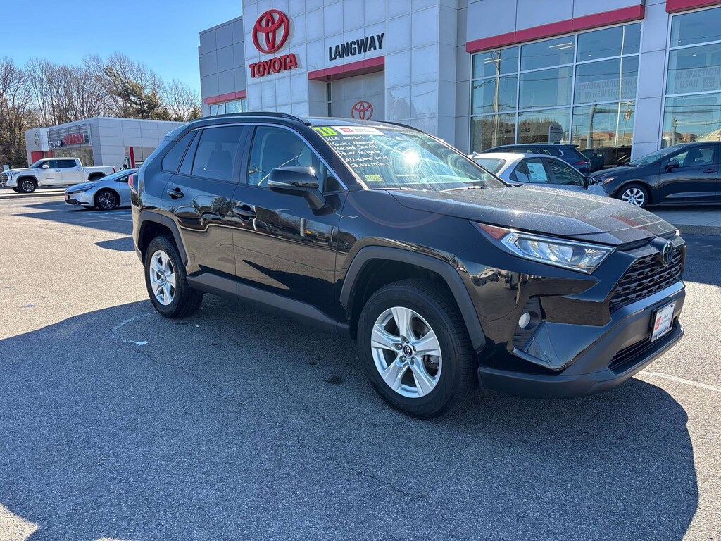 Certified 2019 Toyota Rav4 XLE Power Moonroof / Heated Seats SUV