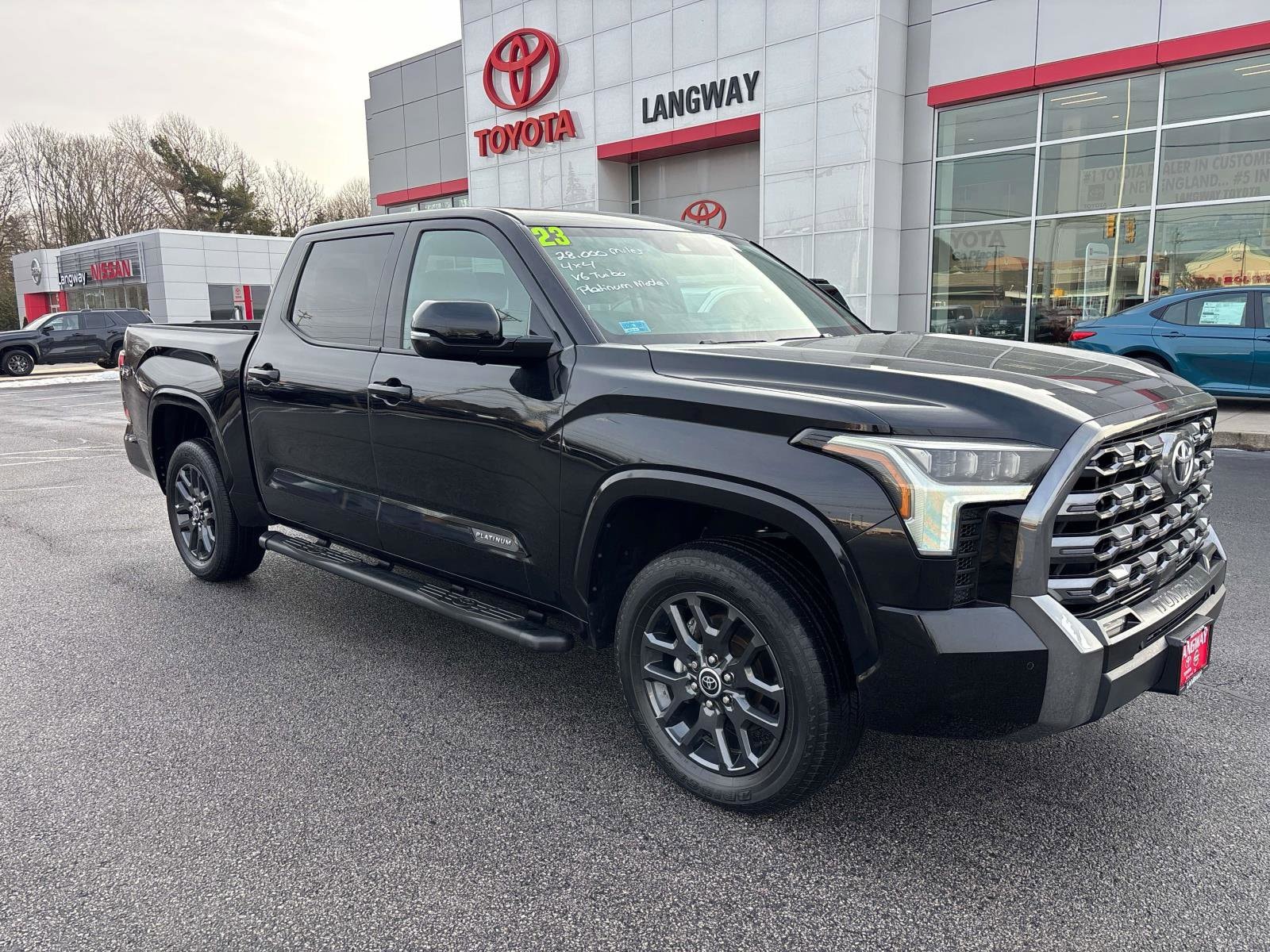 2023 Toyota Tundra Platinum CrewMax Cab 4WD