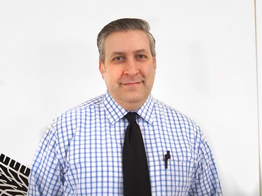 Staff member Peter Silva from ID_2feb715cf1c9