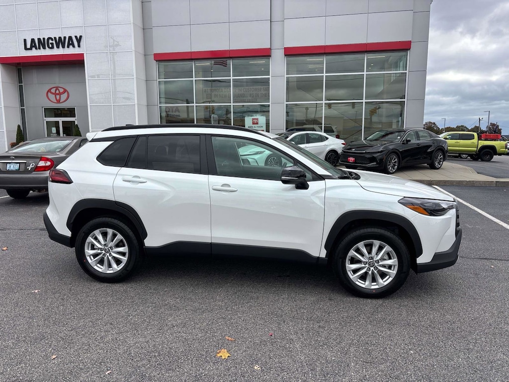 New 2026 Toyota Corolla Cross LE SUV