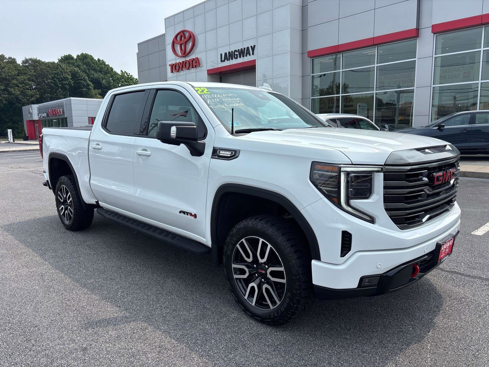 2022 GMC Sierra 1500 AT4
