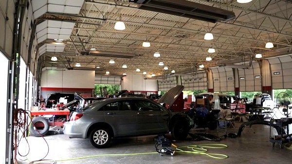 Auto body shop in N Charlotte - B6e3c5530a0D028a004819584fe015aD