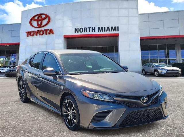 2018 Toyota Camry Sedan 