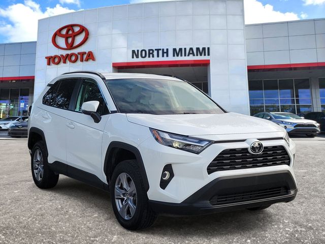 2025 Toyota RAV4 SUV 