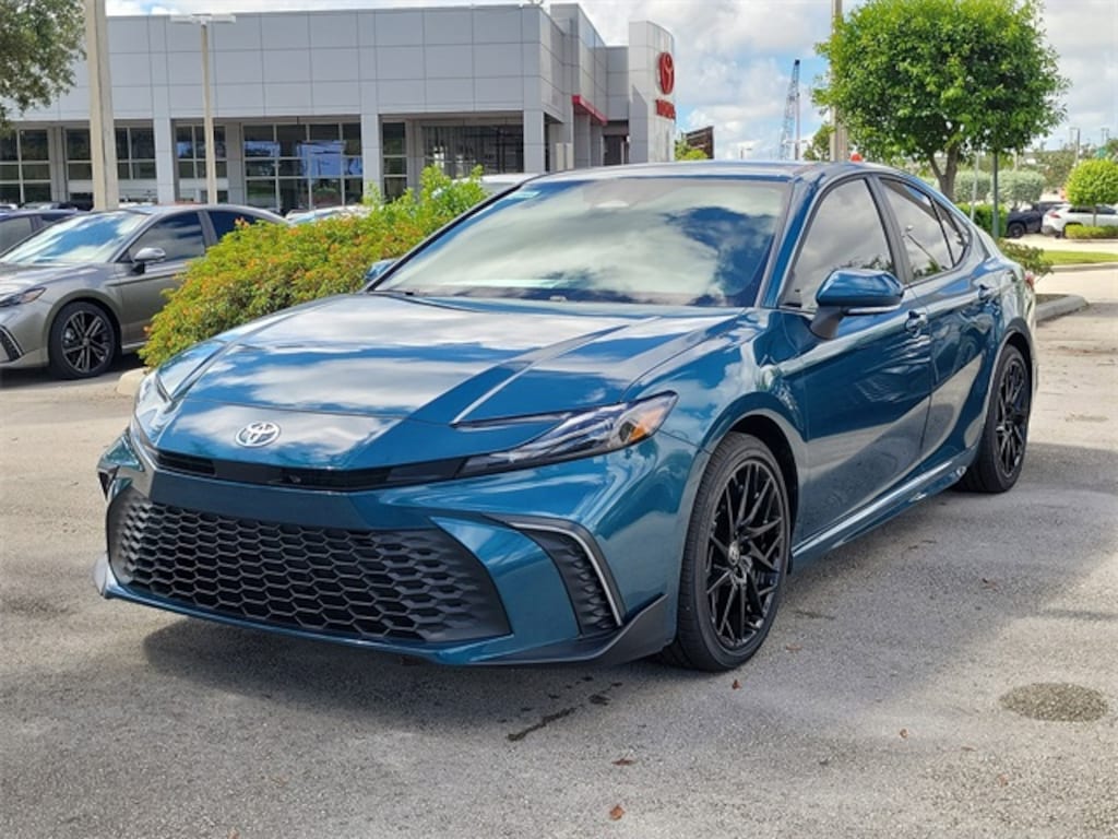 New 2026 Toyota Camry SE Sedan