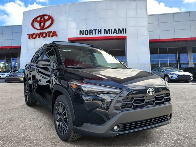 2026 Toyota Corolla Cross XLE's photo