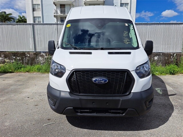 2023 Ford Transit photo 2