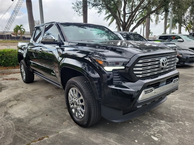 2024 Toyota Tacoma Limited's photo