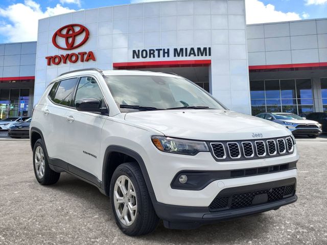 2024 Jeep Compass Latitude 4X4's photo