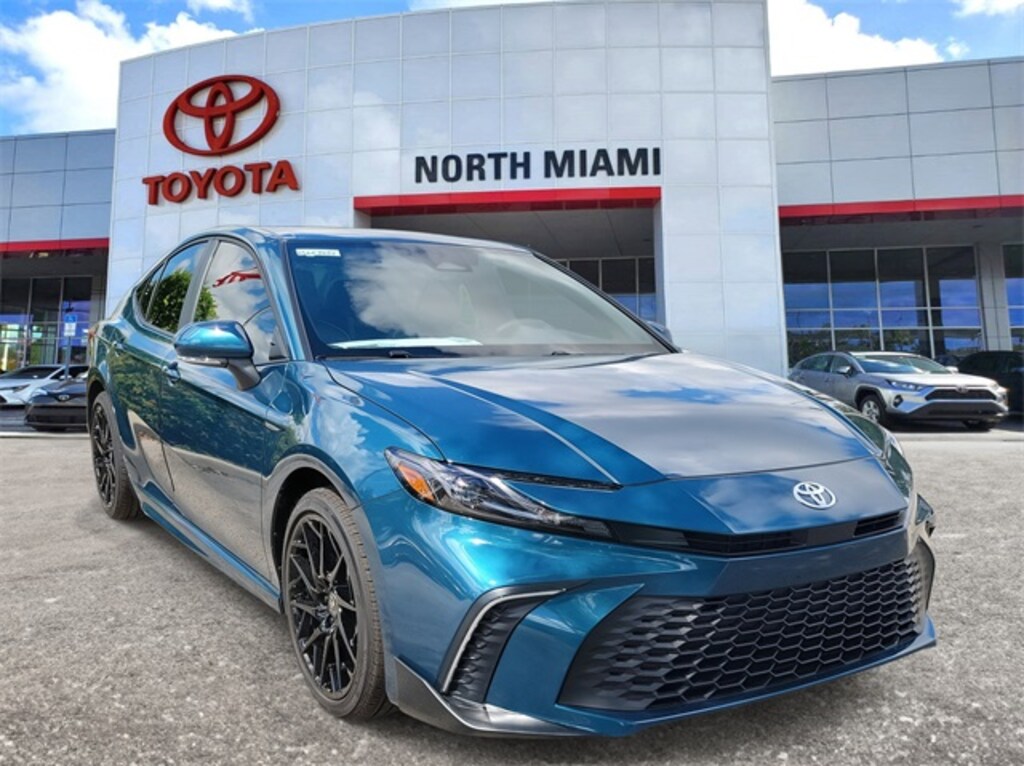 New 2026 Toyota Camry SE Sedan