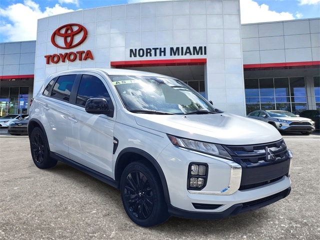 2022 Mitsubishi Outlander Sport LE