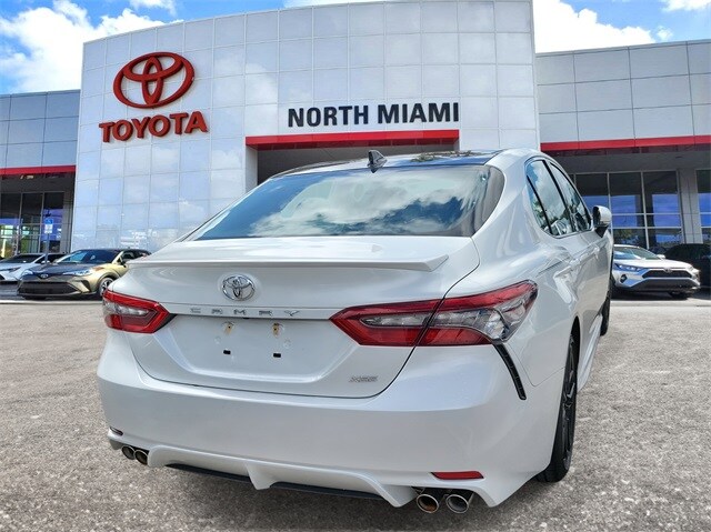 2022 Toyota Camry XSE photo 4
